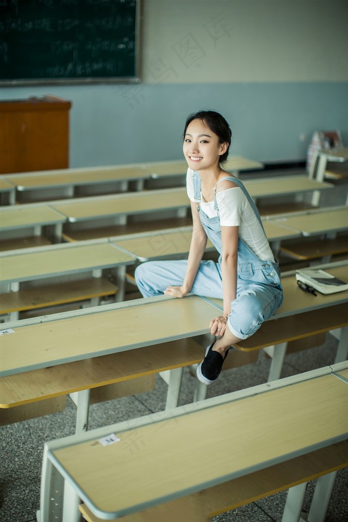 美女裸身🈲9🈲2🈲1🈲5无遮挡奶网站